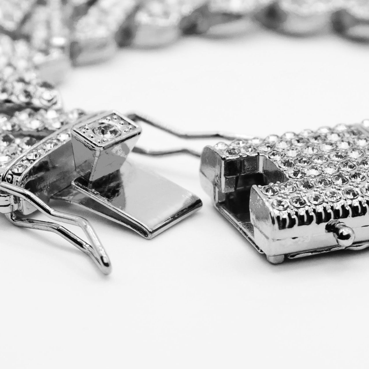 20MM ICED PRONG BRACELET - SILVER