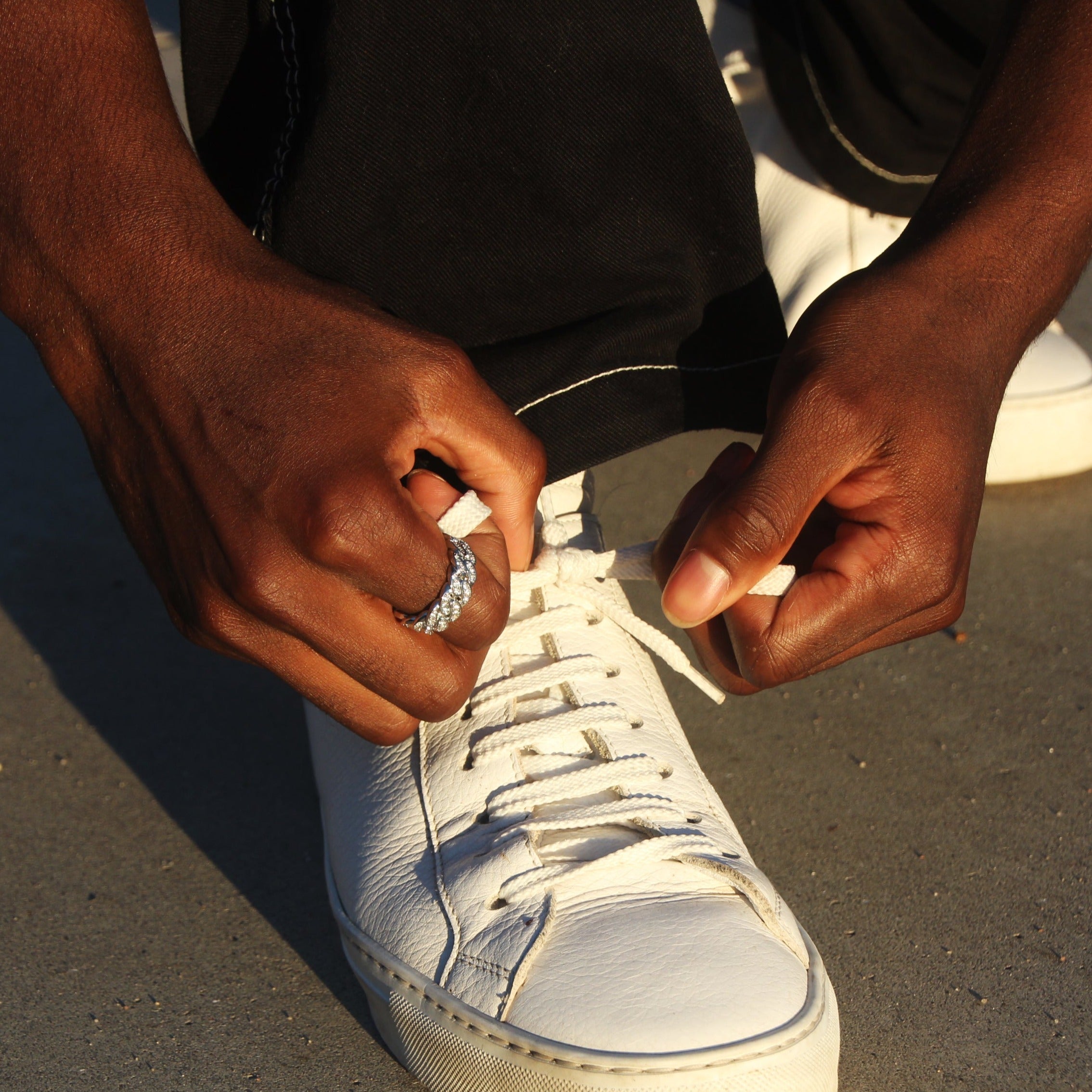 ICED ROUNDED CUBAN RING - SILVER